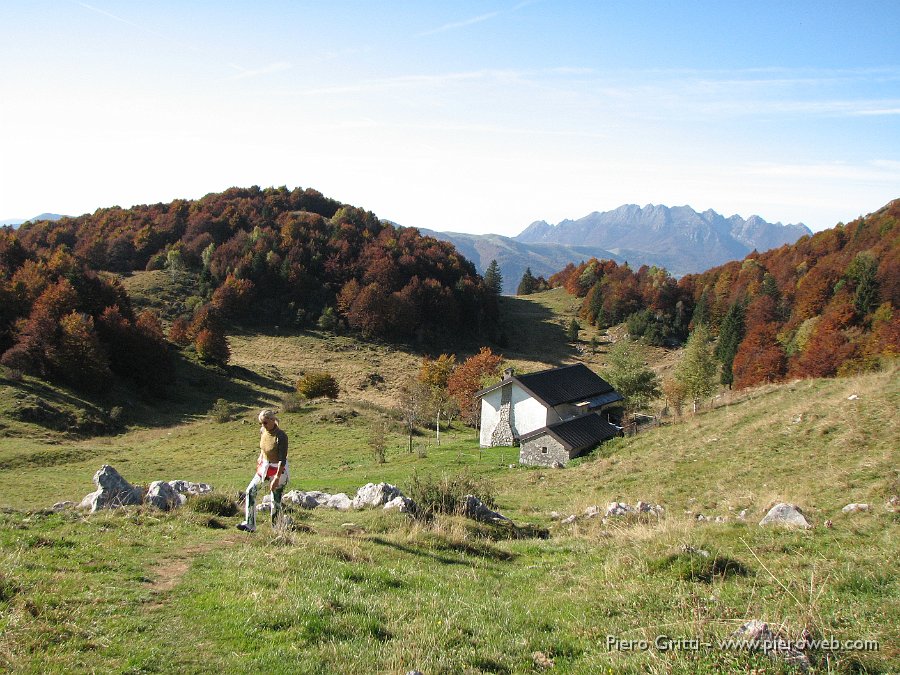 gherardi-lu 006.jpg - Baita di Foppa Lunga ...il Resegone sullo sfondo